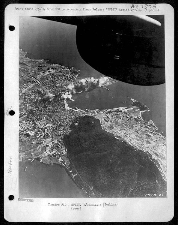 Bombardiranje_Splita_1944._godine